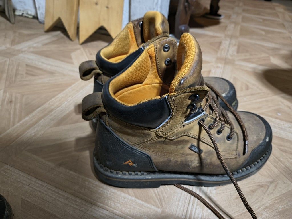Men's Boots Size 9 And 1/2