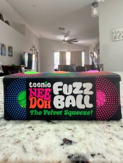 NeeDoh Teenie Fuzz Ball 3-Pack AUTHENTIC Mini Nee Doh Fuzzballs🎊🏡New Schylling