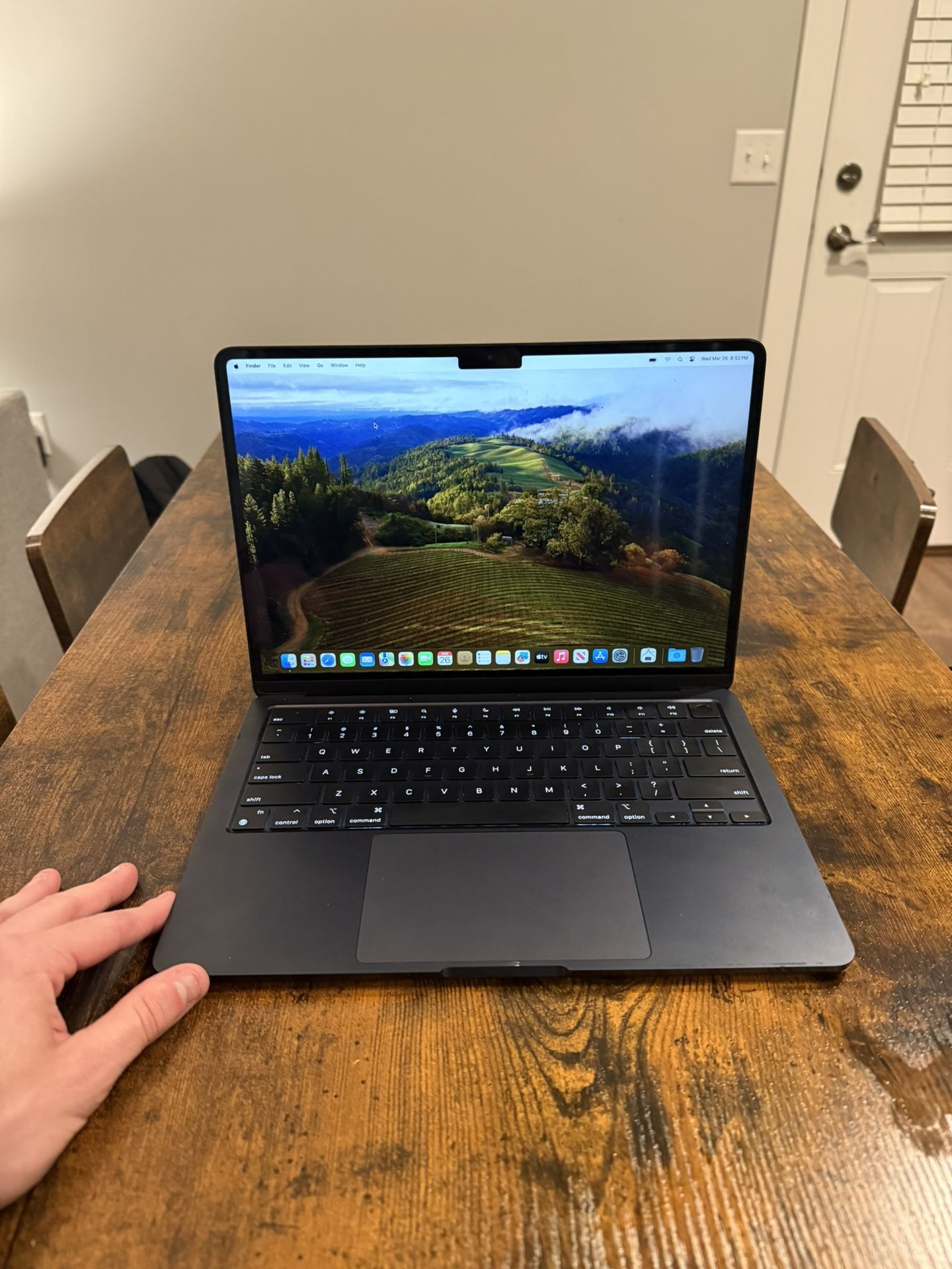 2022 MacBook Air M2 (256GB SSD / 8GB RAM)