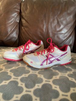 Woman's Asics running shoes