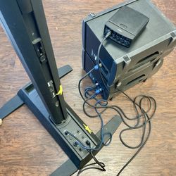 Bose L1 Model II System with B1 Bass Modules, Two Model II Cylindrical Radiator Loudspeakers, ToneMatch Audio Engine, & Carrying bags