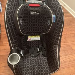 Graco Car seat 