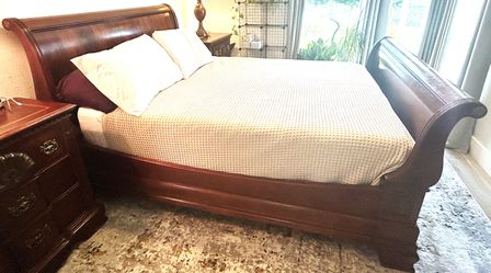 Cherry Wooden Sleigh Bed WITH two end tables and two lights