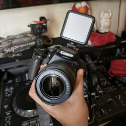 Eos Rebel T2i Canon Camera