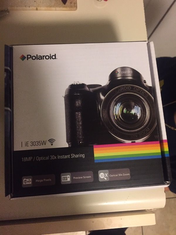 New Polaroid iE3035w camera