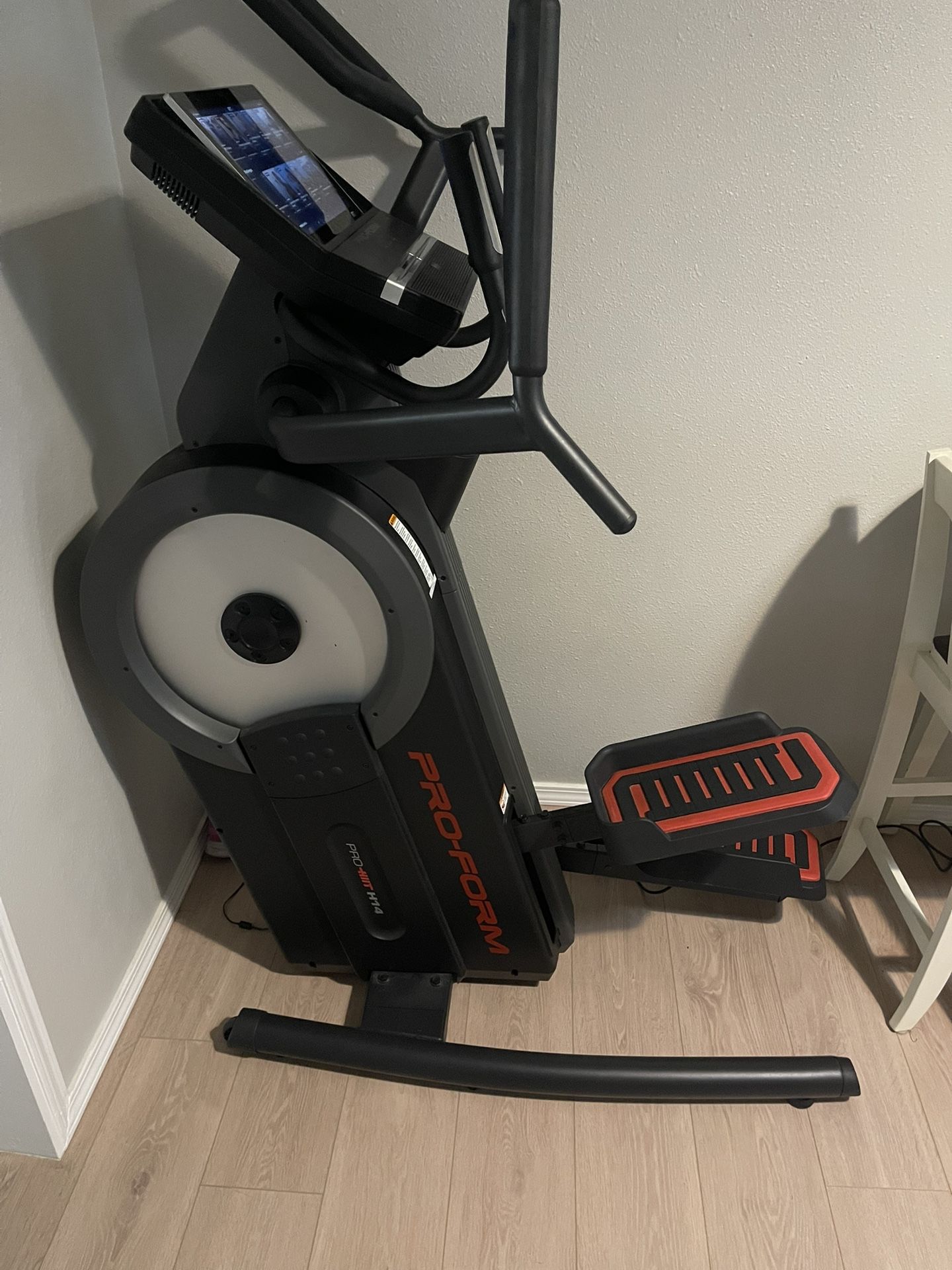 Elliptical Exercise Machine