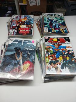 52 / Countdown comic books. 97 comics. List in photos