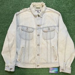 Vintage 1990s light wash Denim Jean jacket