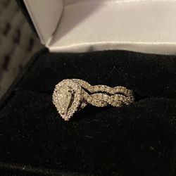 Engagement/Wedding Ring