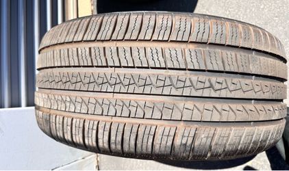 Single (1) 285 40 21 Pirelli Scorpion Zero All Season tire