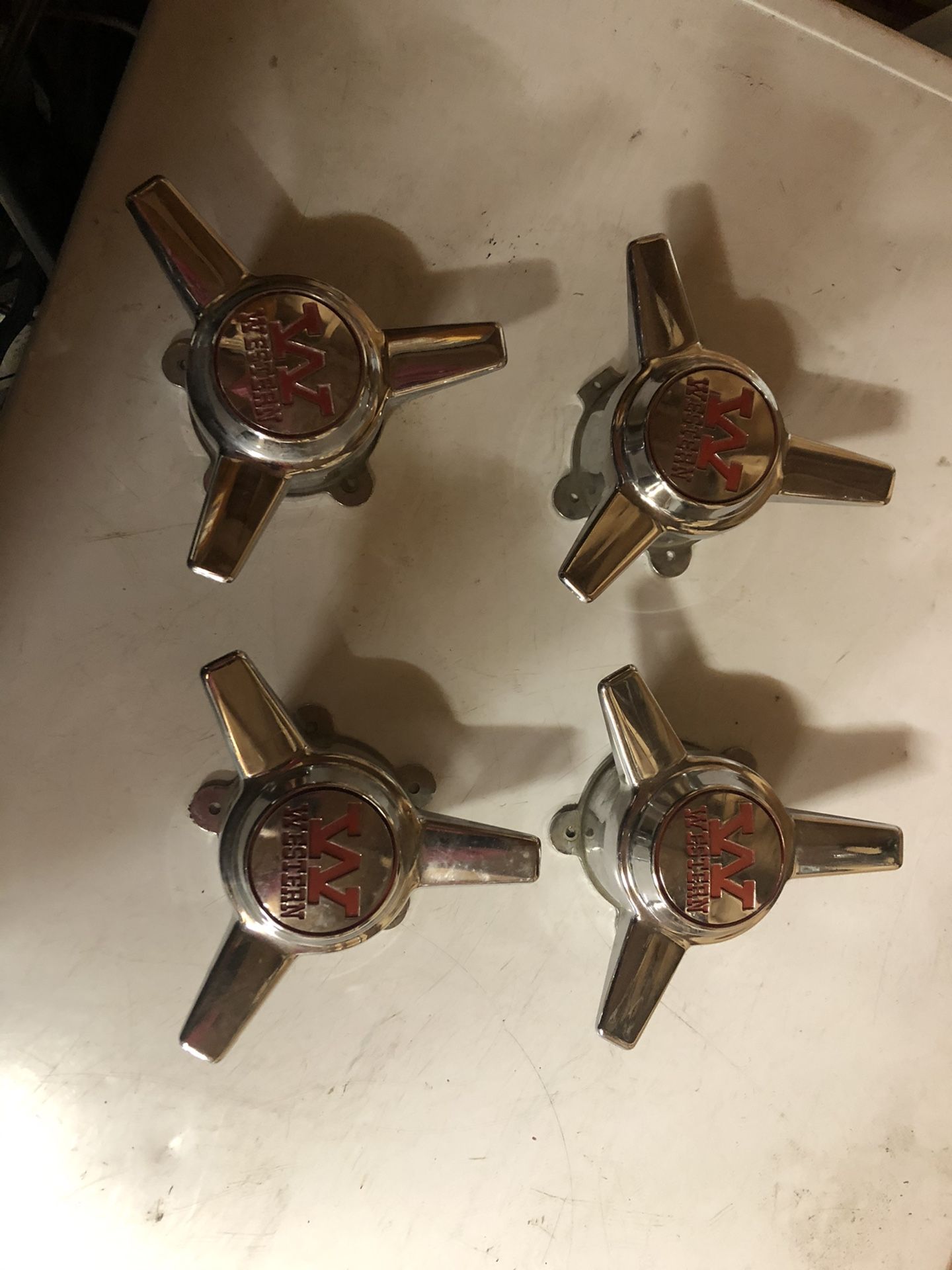 Western wheels spinners