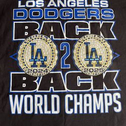 Los Angeles Dodgers Back 2 Back World Champs XL T-Shirt