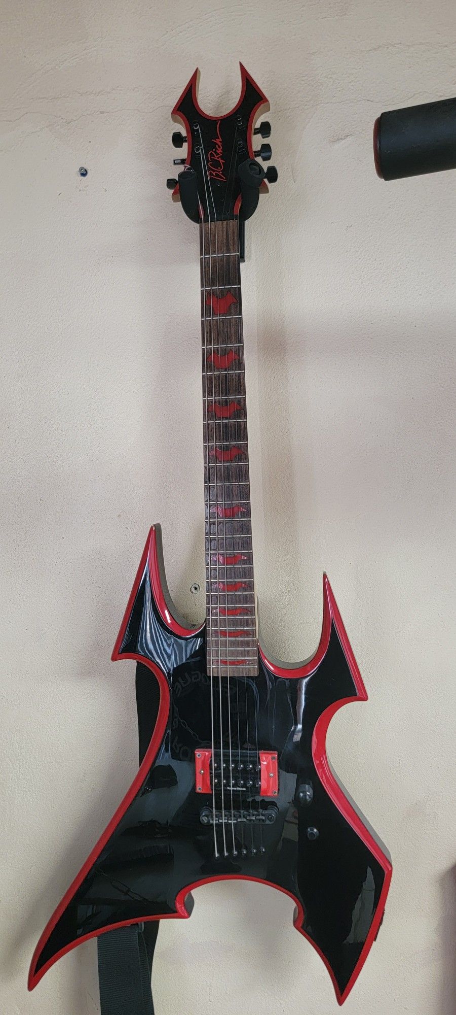 Bc Rich Electric Guitar 