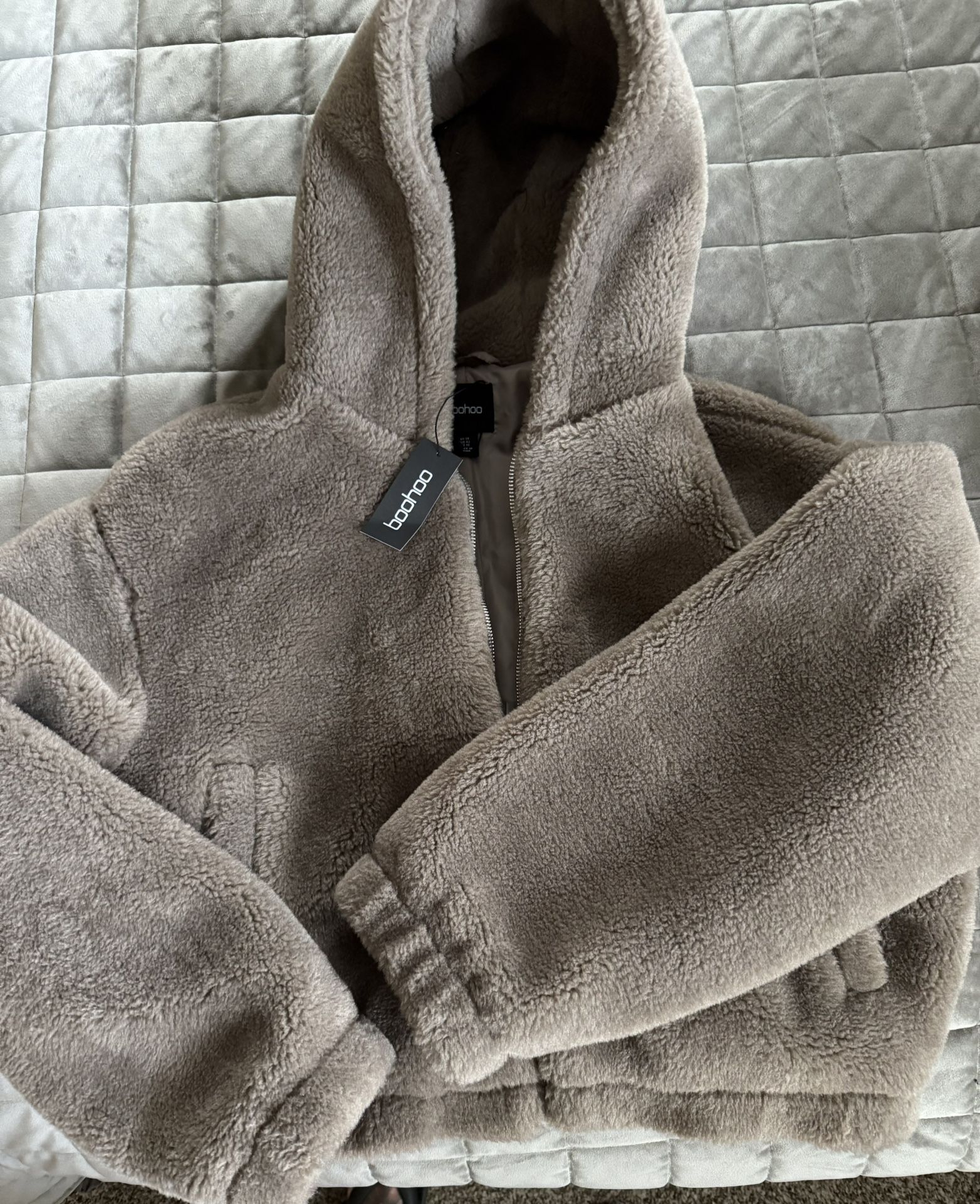 Women’s Teddy Sweater