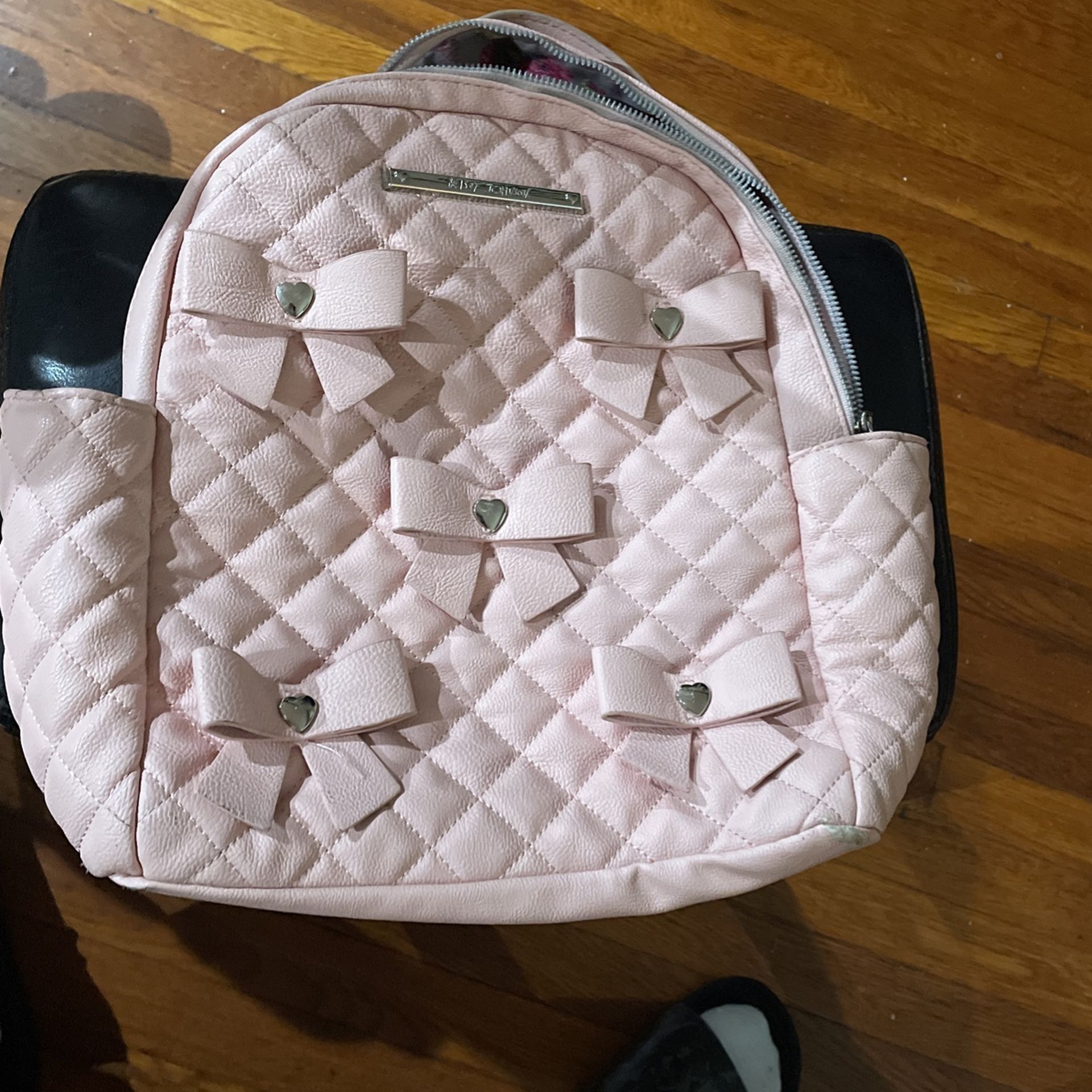 Betsey Johnson Backpack Purse Pink Color In Good Condiction Nice