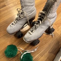 Vintage Betty Lytle Roller Skates Women's size 8.5 With Case & Extras