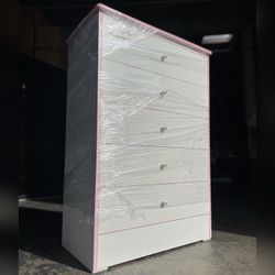 Dresser/Five drawers dresser