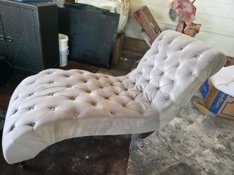 Chaise chair