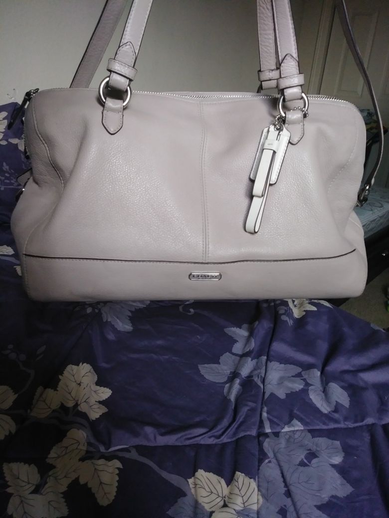 Coach Purse, grey/purple lining, #D1473-F31324