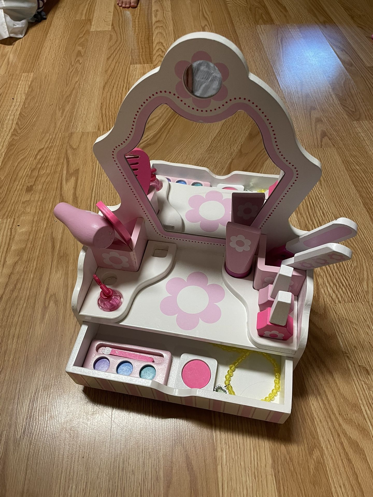 Toddler toys And puzzles