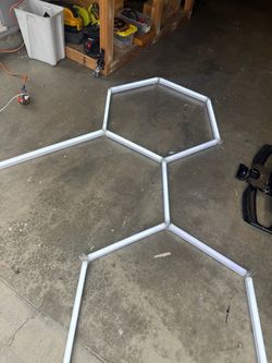 LED Hexagon Garage Lights – 28 Hexagons – Complete Working Set