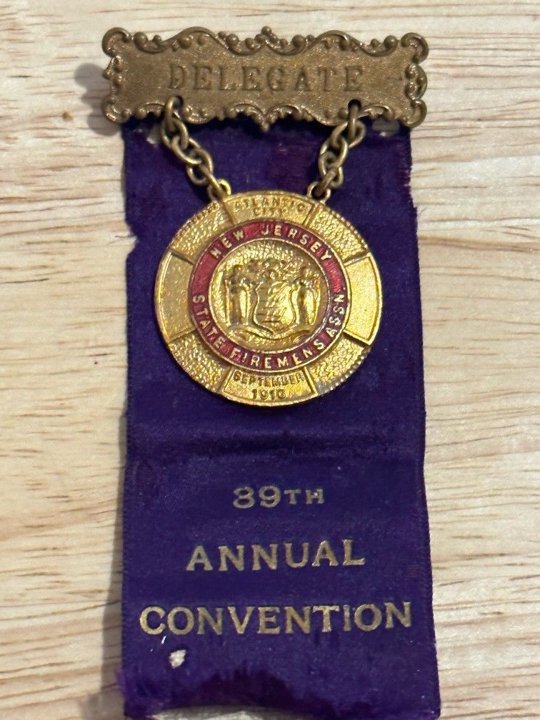 Antique Atlantic City Firefighters Delegate Convention PIN Antique