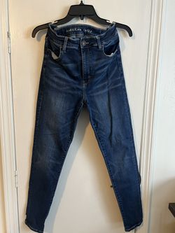 AMERICAN EAGLE WOMEN’s JEAN