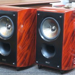 KEF XQ10 Bookshelf speaker pair