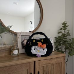 Hello Kitty Purse 🥹
