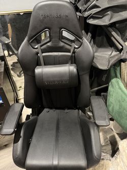 vertagear gaming chair