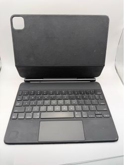 Apple Magic Keyboard IPad Air 11” in