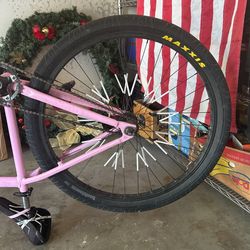 Trade For Chrome Big Bolt Back Rim