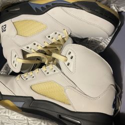 Jordan 5s size 10.5