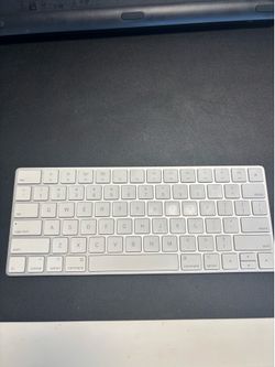 Apple Magic Keyboard