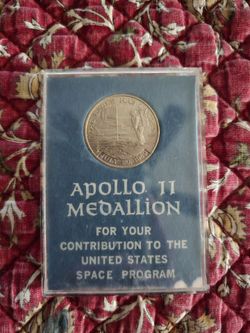 Apollo 11 Medallion
