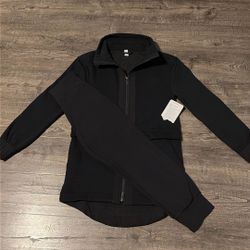 Lululemon Warmth Jacket & High Rise Joggers 