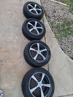 Touren TR9 3190 17" Wheels and Tires