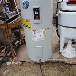 240 Volt Water Heater 50 Gallon In The City Of Maricopa 85139