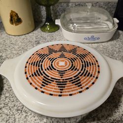 Vintage Pyrex Pueblo Promotional Piece Round Casserole Dish 