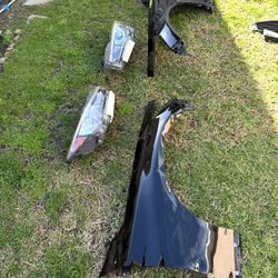 Q50 Black Oem Fenders