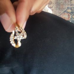 18K Solid Gold Real Diamond Engagement Ring For Sale