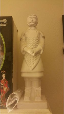 Porcelain Asian Statue
