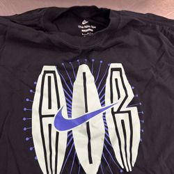 Nike Medium T Shirt 