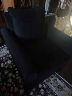 Large Dark Black swivel chair
