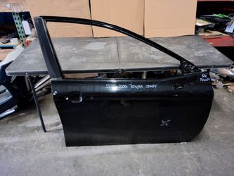 2018-2019-2020-2021-2022-2023-2024-2025-2026 TOYOTA CAMRY RIGHT FRONT DOOR OEM USED #11560