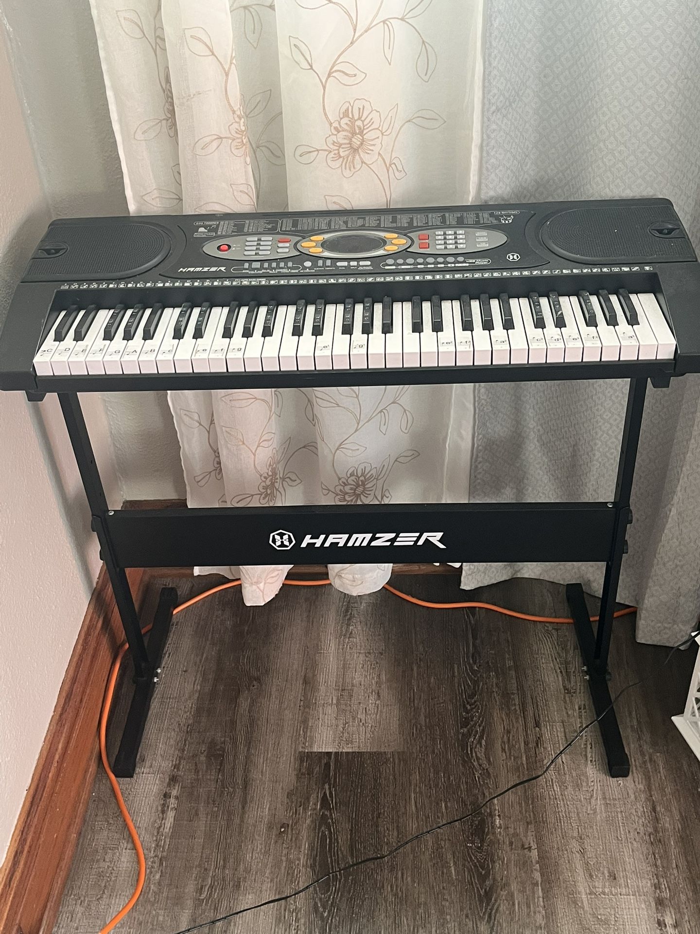 Hamzer Piano