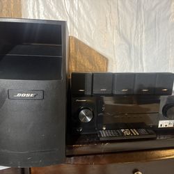 Bose 5 Speaker Surround Sound System w/ Pioneer Receiver