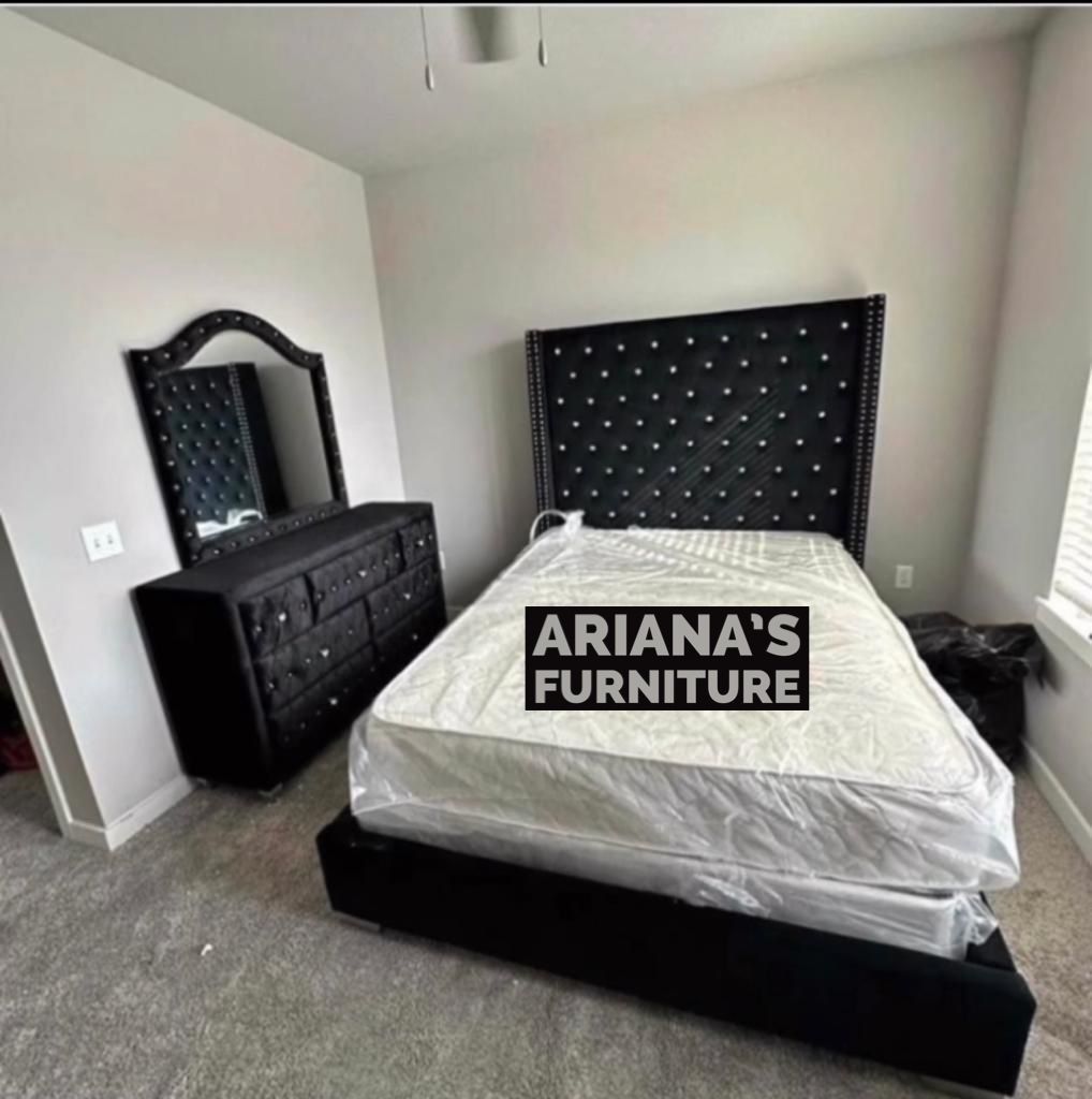 New Queen Bed Dresser Mirror Nightstand