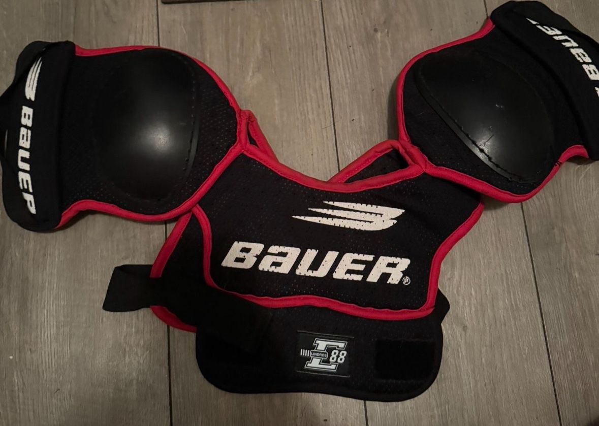 Hockey Shoulder Pads