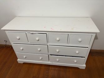 Wood dresser